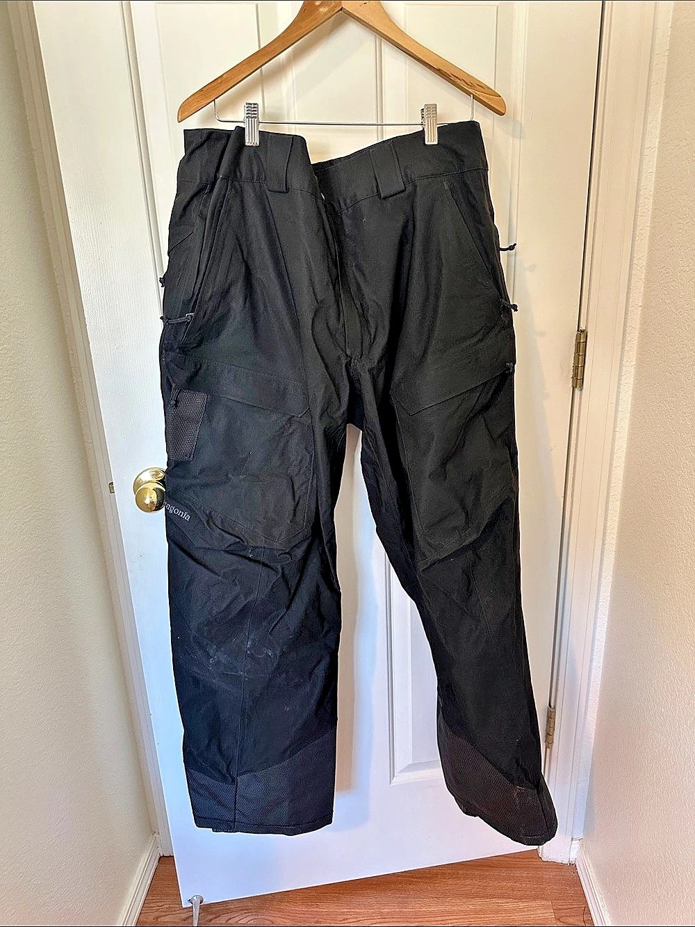 Patagonia Mountain Utility Pants in Black XXL